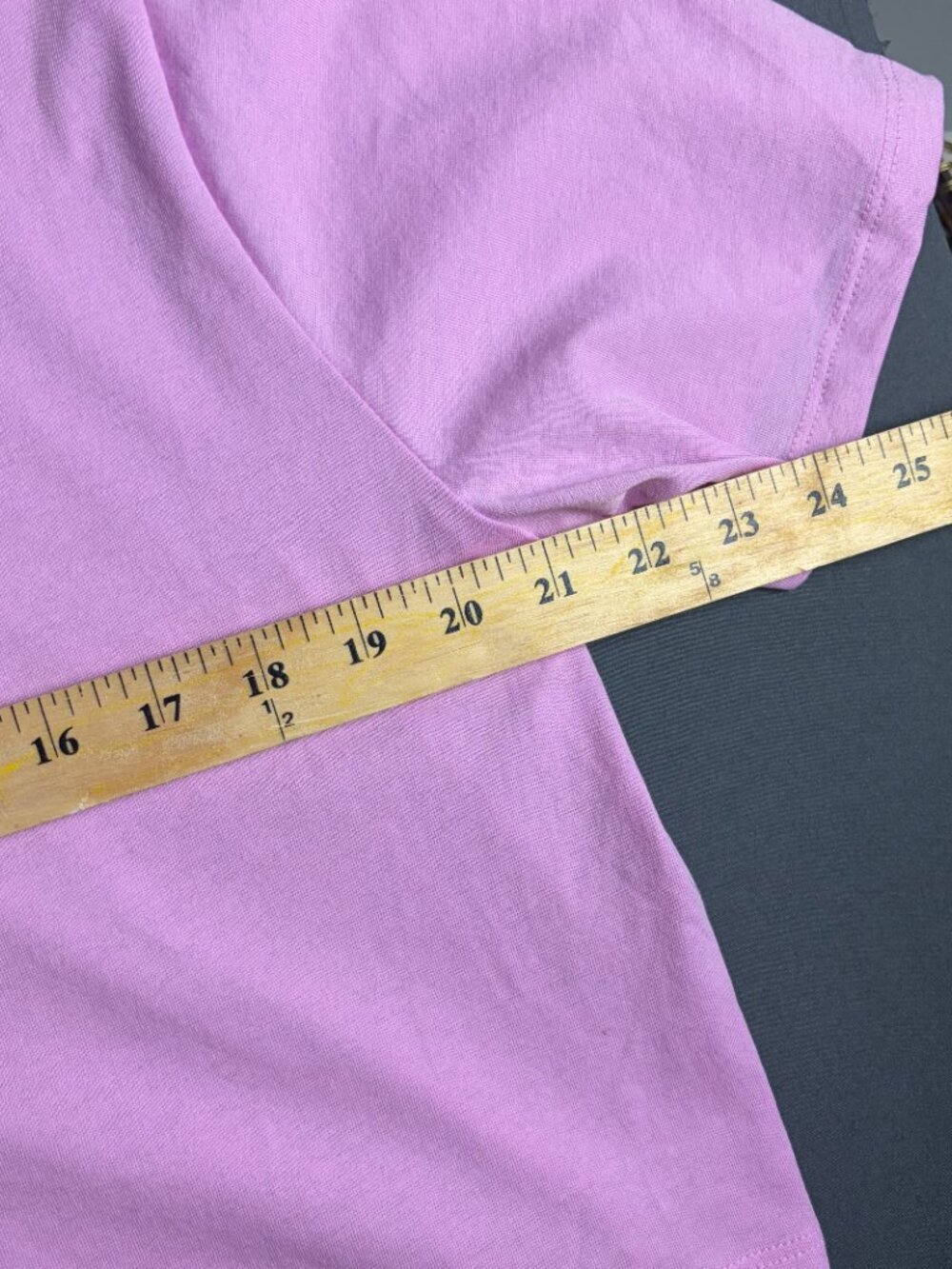Under Armour Women's Size S Boxy Crop Top Short Sleeves Pink Logo Active Casual - Picture 8 of 8